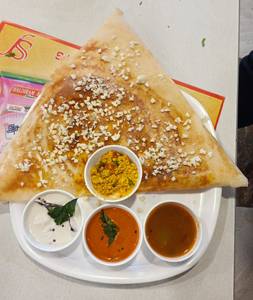 Cheese Paneer Dosa