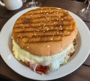 Aloo Tikki Cheese Burger