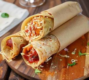 Paneer tandoori cheese roll