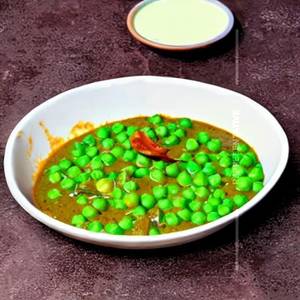 Green Peas Curry