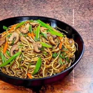 Mushroom Singapore Noodles
