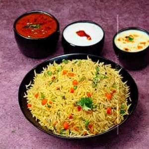 Schezwan Kaju Rice
