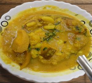 Ari Fish With Outenga Curry