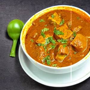 Kaju Curry