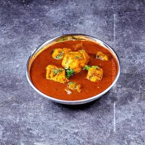 Panneer Cashew Curry