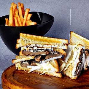 Mushroom Sandwich