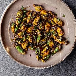 Egg peper garlic dry