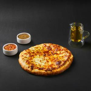 Classic Margherita Pizza