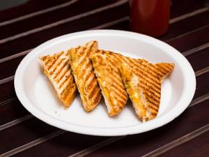 Tandoori Paneer Sandwich