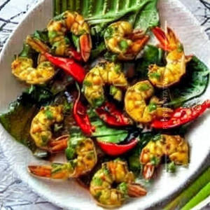 Basil Infused Stir Fried Prawns