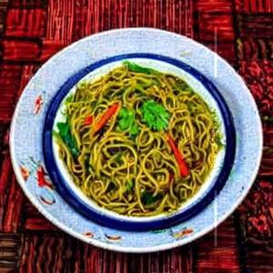 Veg kashmiri noodles