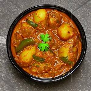 Potato kaju curry
