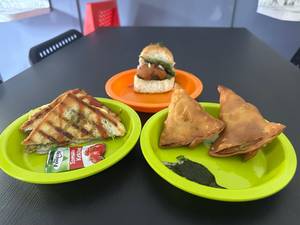 Aloo Masala Sandwich