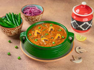 Mushroom Dildar Paneer