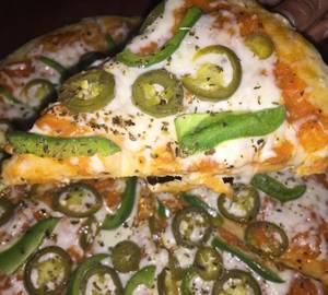 Veg Bbq Hot Jalapeno Pizza