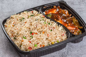Butter Garlic Rice (veg) + Chilli Chicken Gravy (4pcs)