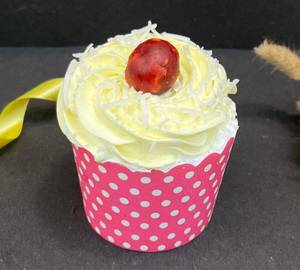 White Forest Cupcake  [2 Pieces]