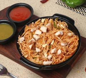 Schezwan Chicken Noodles