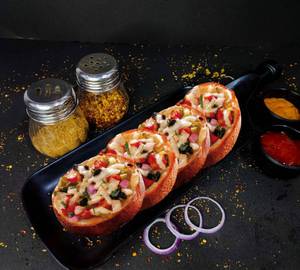 Chicken Garlic Bread Supreme