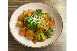 Kung Thai Garlic Chef Special Dry-cottage Cheese