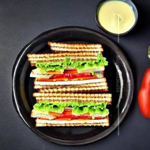 Veg Club Sandwich
