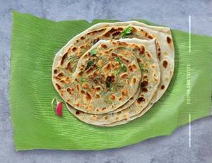 Chicken Kizhi Paratha