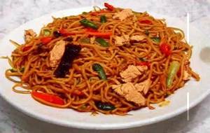 Chicken Schezwan Noodles