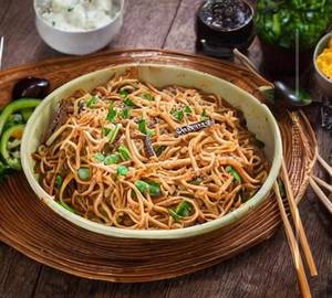 Egg Schezwan Noodles