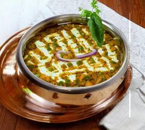 Mattar Paneer