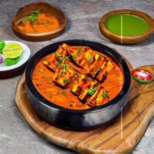 Paneer Peshawari Tikka Masala