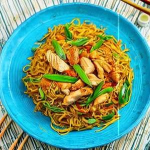 Chicken Singapore Noodles 