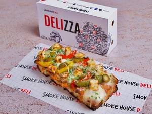 Spicy Cottage Cheese & Roasted Peppers Pocket Pizza