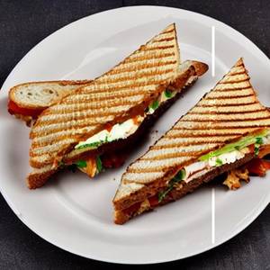 Bread Omlate Sandwich