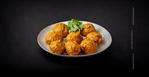 Chicken Tikka Momo's