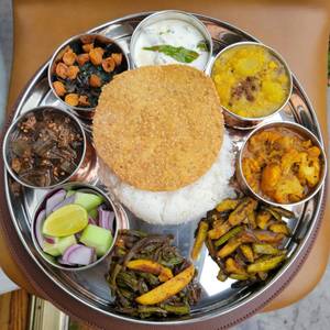 Veg Thali