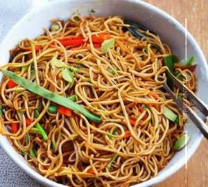 Schezwan Mix Veg Noodles