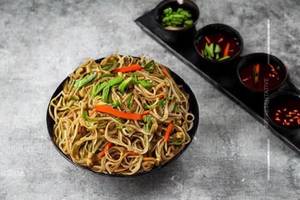 Fish Hakka Noodles