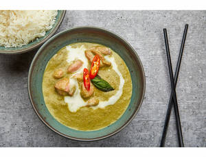 Veg Thai Green Curry With Rice