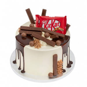 KitKat Cake [450 Grams]