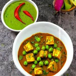 Green Peas Paneer Masala
