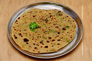Garlic Aloo Paratha
