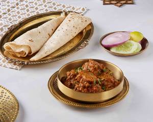 Soya Chaap & Roomali Roti