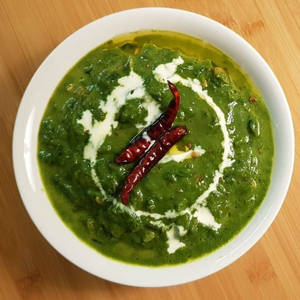 Palak Lasooni