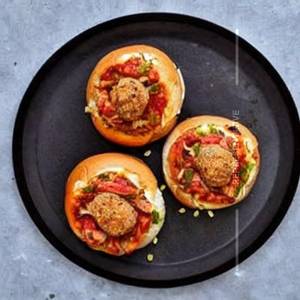 Chicken Chalpli Burgers