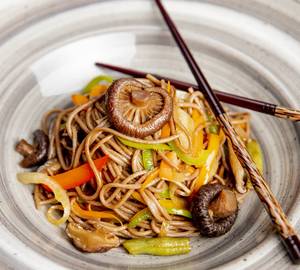 Veg Mushroom Noodles