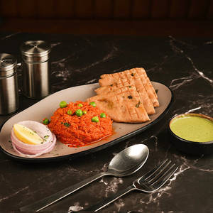 Soya Keema With Brown Kulcha
