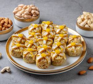 Dry Fruit Crunchy Peda