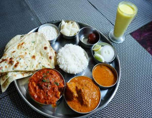 ITH Spl Chicken Thali