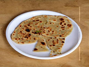 Aloo Pyaaz Paratha