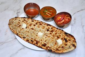Haveli Special Kulcha With Chana